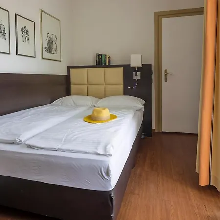 Hotel Minerva 3*