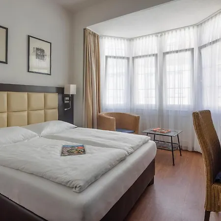 Minerva Hotel